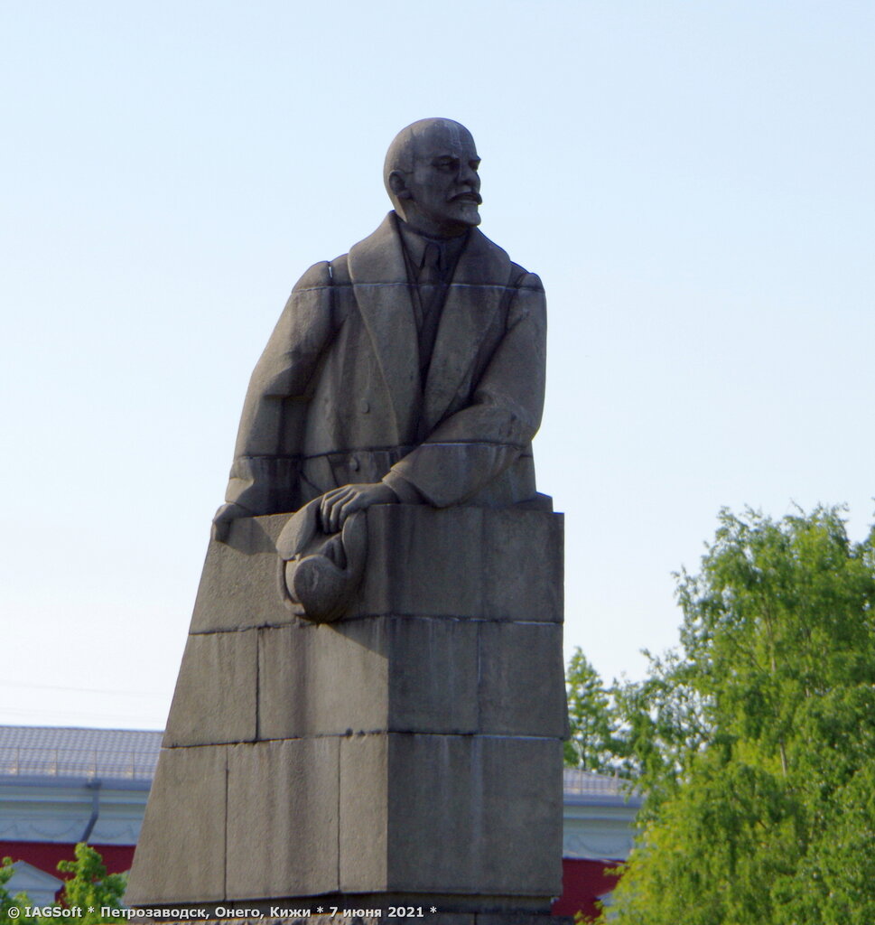 Monument, memorial Vladimir Lenin, Petrozavodsk, photo