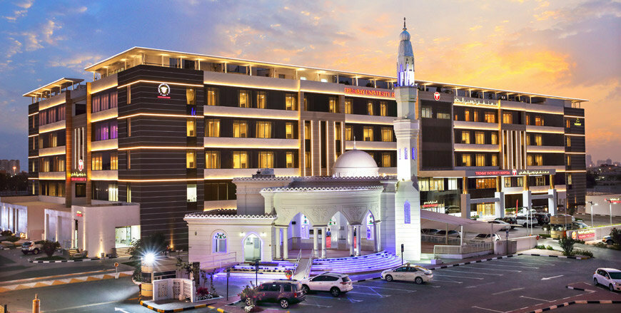 Hospital Thumbay University Hospital, Ajman, photo