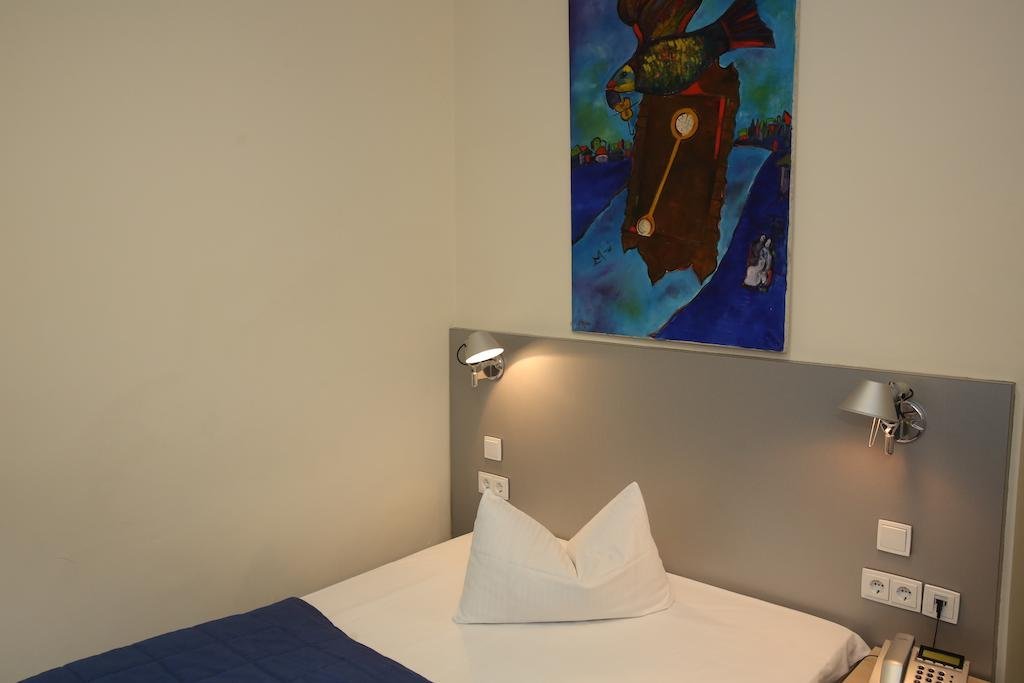 Фото Hotel Munchner Hof