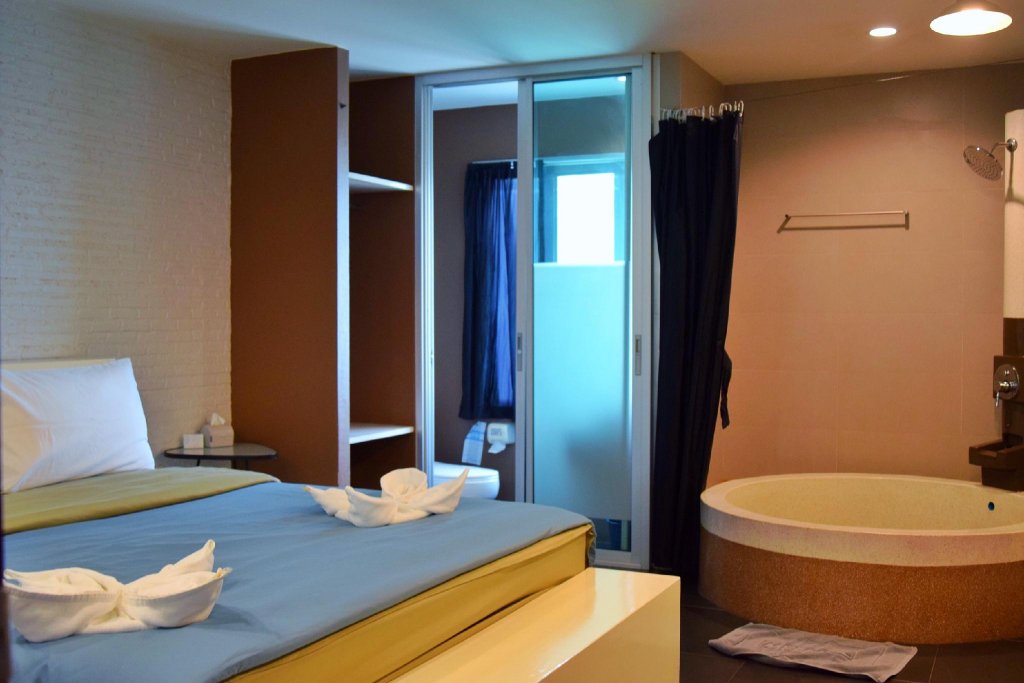 Фото Z2 Boutique Hotel