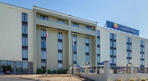 Гостиница Comfort Inn & Suites Durham near Duke University в Дареме