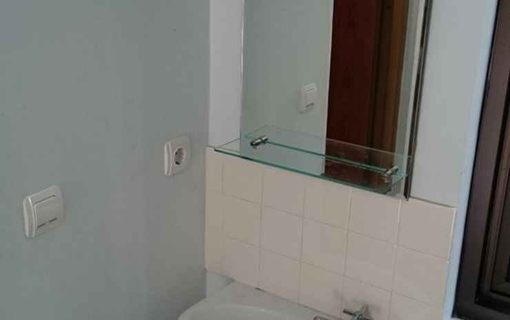 Фото Penginapan Surya