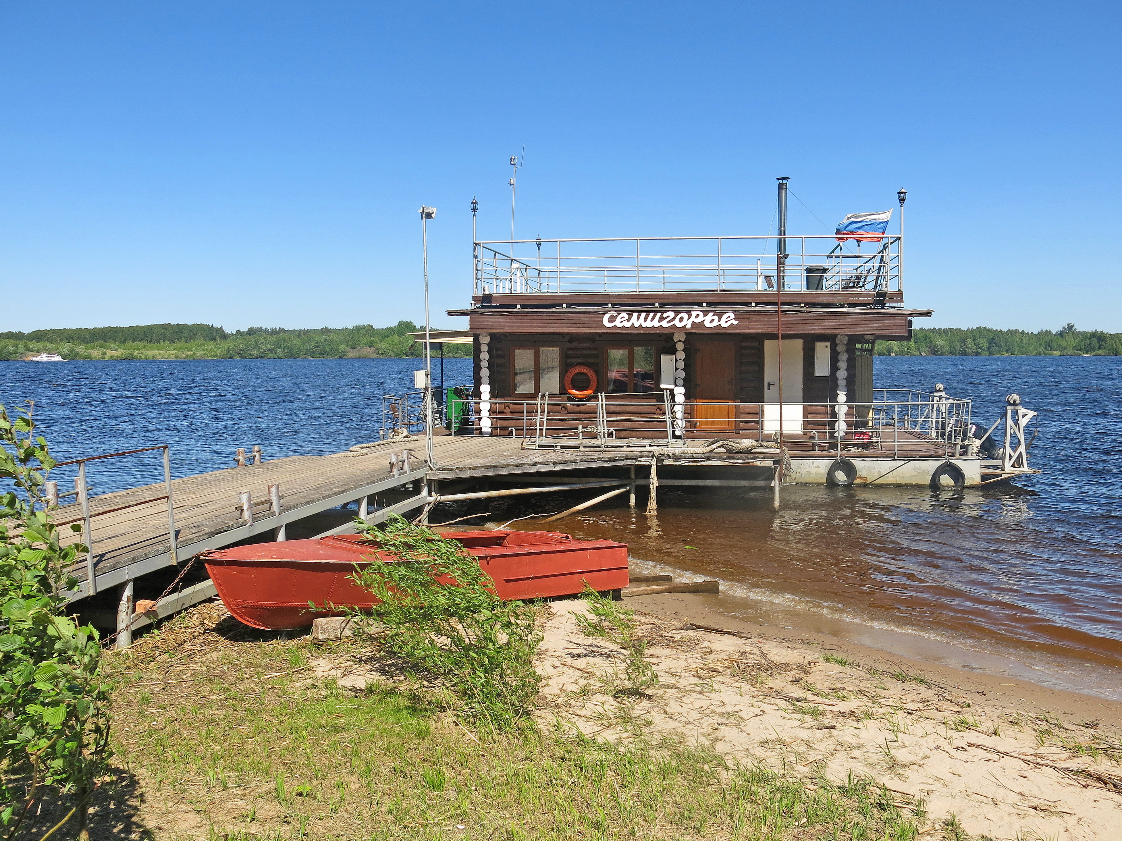 Фото отеля 3