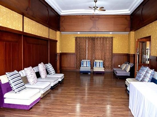 Фото Tashi Namgay Grand