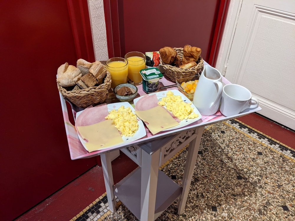 Фото Hotel Victor Hugo