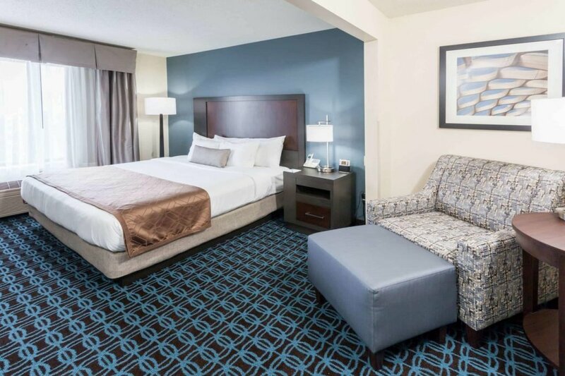 Гостиница Wyndham Garden Schaumburg Chicago Northwest