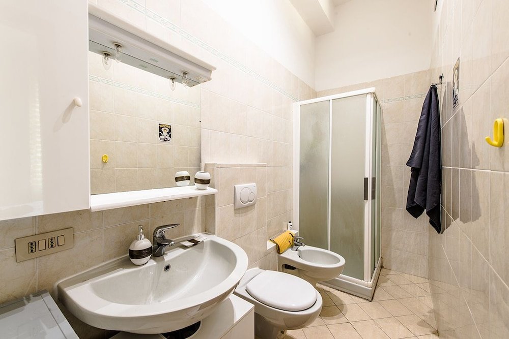 Фото Yellow Vintage Studioflat