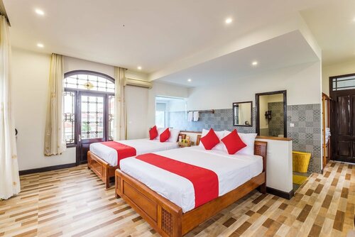 Гостиница Oyo 121 Nipa Riverside Villa в Хойане