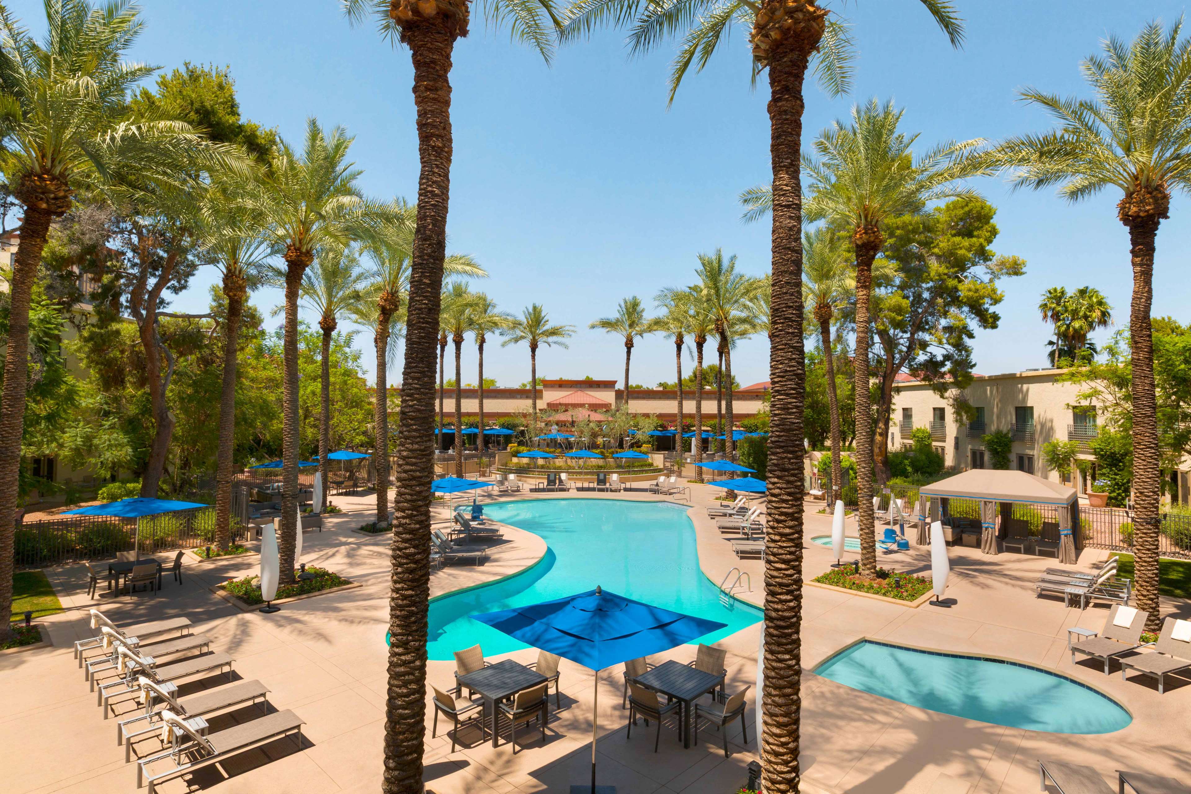 Фото Hilton Scottsdale Resort & Villas