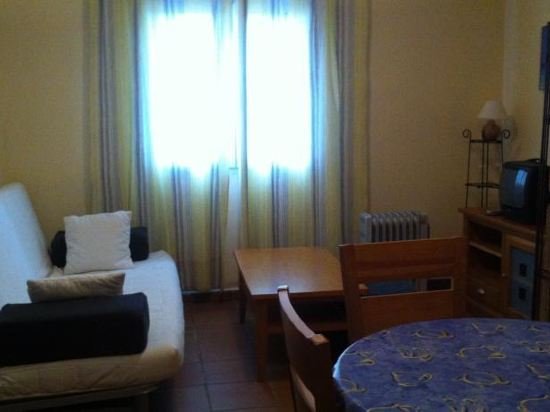 Фото Apartamentos Habitat Zona Alta