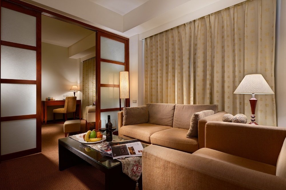 Фото Hampton Inn Longmont