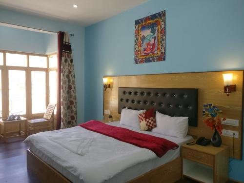 Фото Hotel Jeevanam Villa