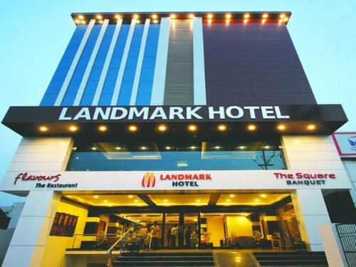 Гостиница Landmark Hotel в Райпуре