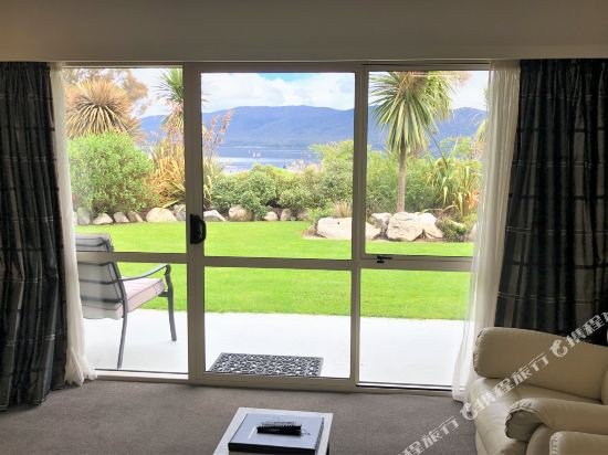 Фото Fiordland Lakeview