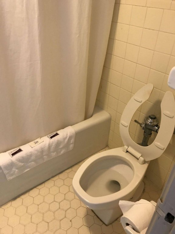 Фото Oyo Hotel Tallahassee Downtown