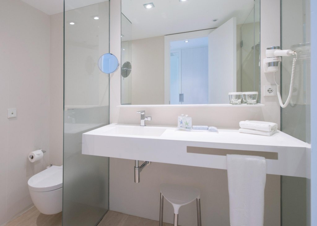 Фото Iberostar Waves Cristina