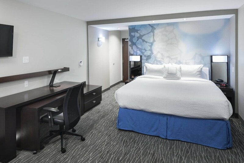 Гостиница Courtyard by Marriott Dallas Plano/Richardson в Плано