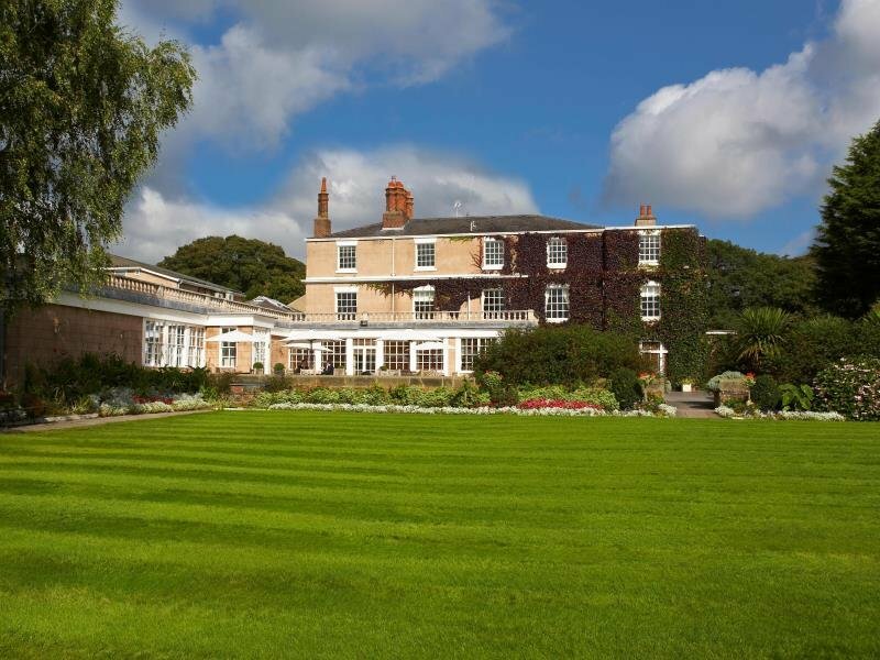Гостиница Rowton Hall Hotel and SPA