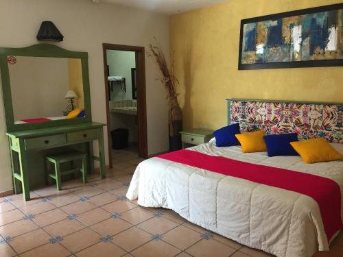 Фото Montroi Express