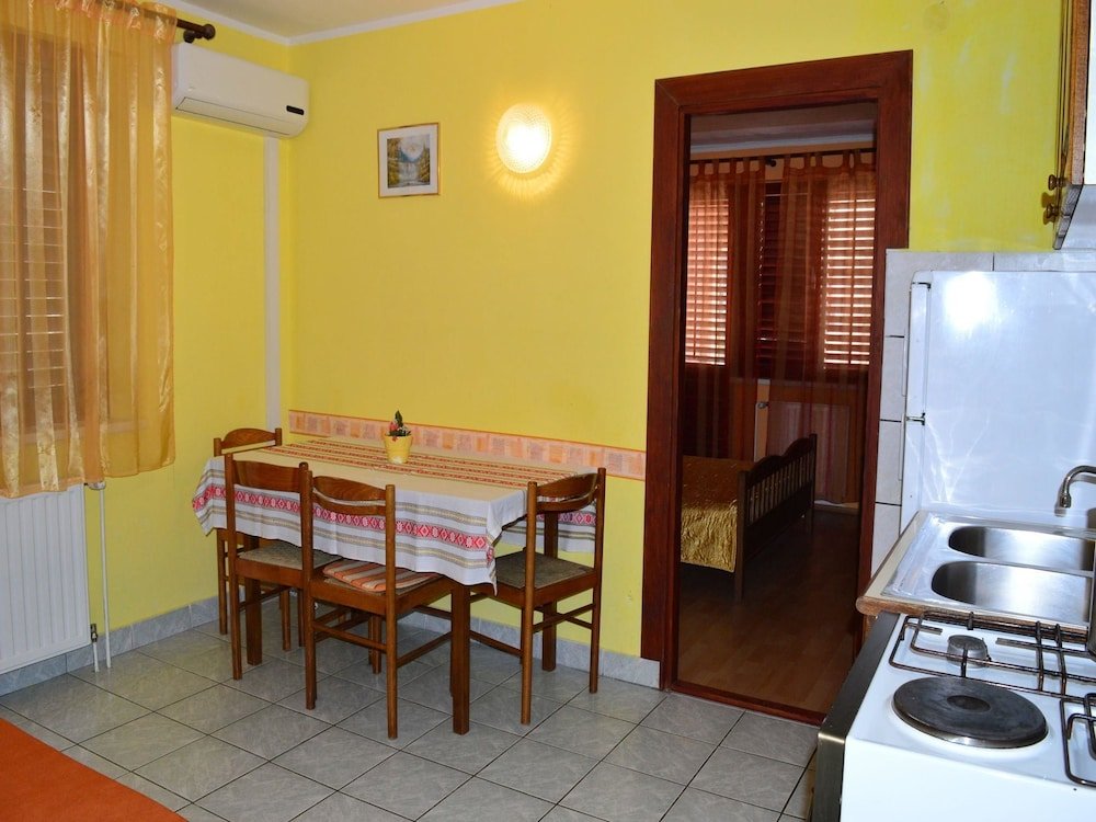 Фото Apartments Mira