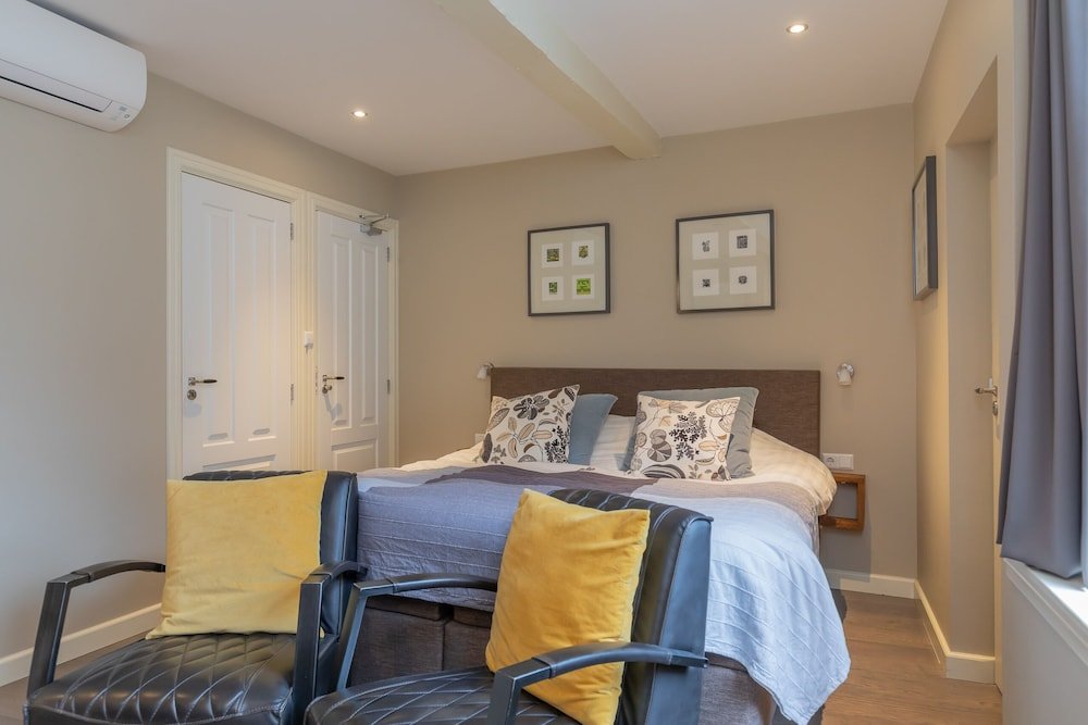 Фото Ex Libris boutique hotel