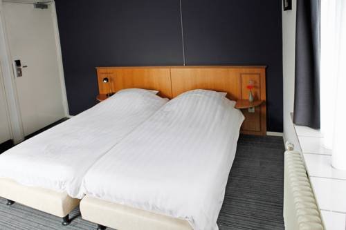 Фото Hotel St. Lambert