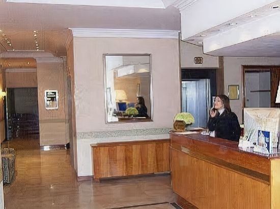 Фото Hotel Poledrini