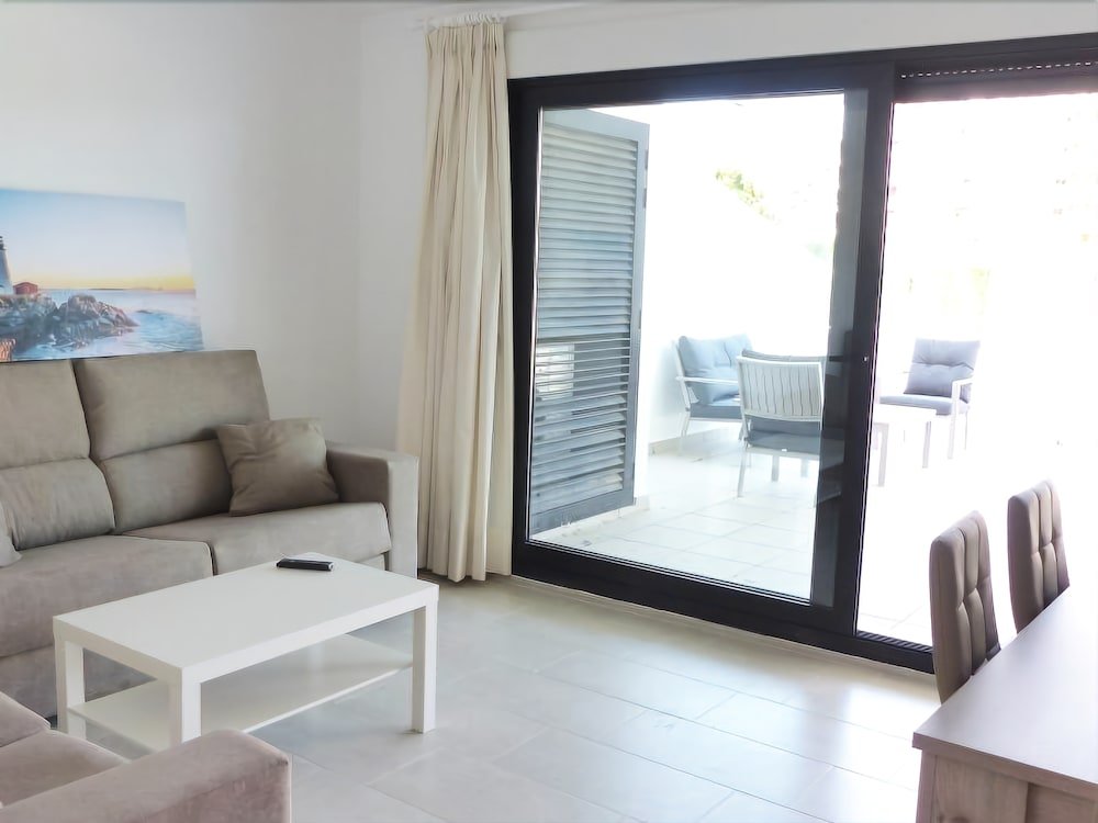 Фото 150 Tropicana Park