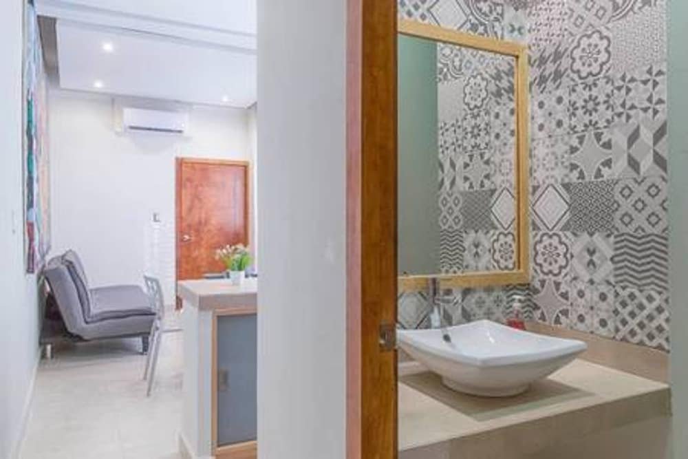 Фото Suites Calle 8