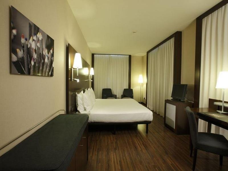 Фото Max Hotel Livorno