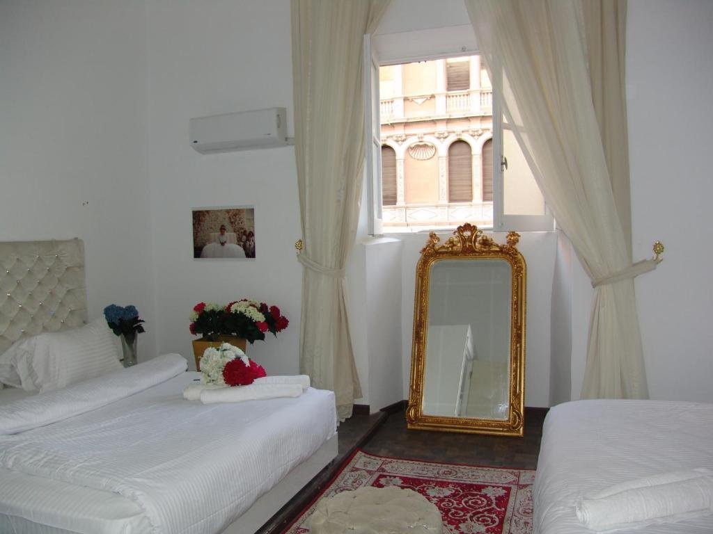 Фото Velvet Hotel