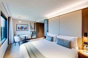 отель Oval Hotel