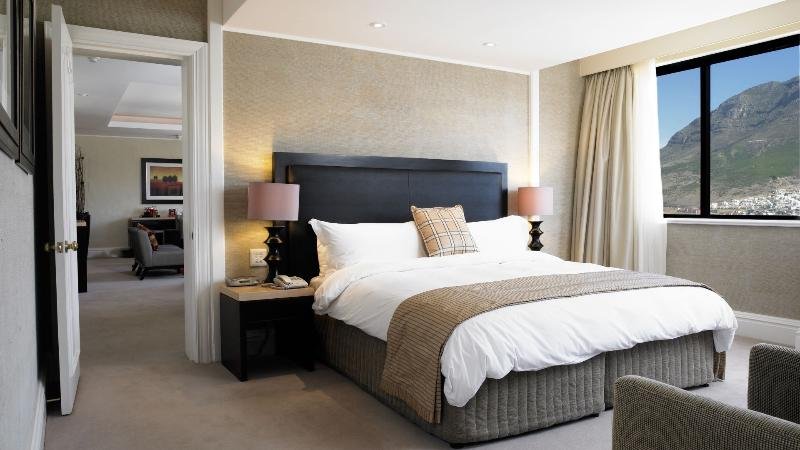 Фото Southern Sun Cape Sun