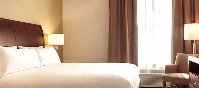 Фото Hilton Garden Inn Boston Logan Airport