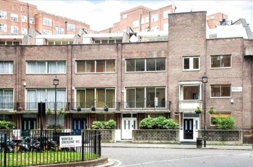 The Oxford Street Retreat - Modern 3bdr in 2 Apartments