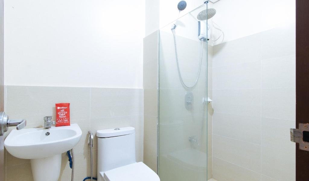 Фото RedDoorz Plus Near Bamboo Organ Las Piñas