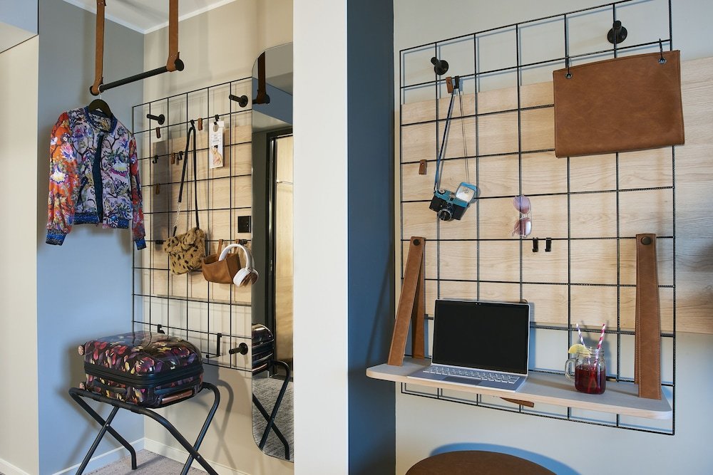 Фото Moxy Edinburgh Fountainbridge