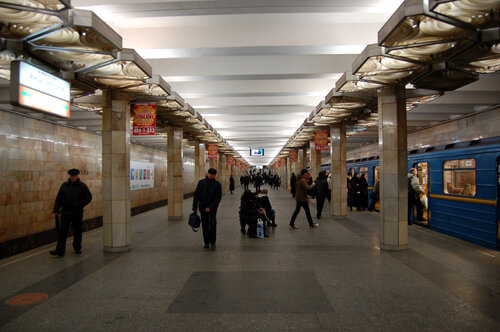 Obolon metro station (Kyiv, Marshala Malynovskoho Street), metro station