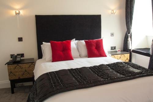 Фото Ship Leopard Boutique Hotel