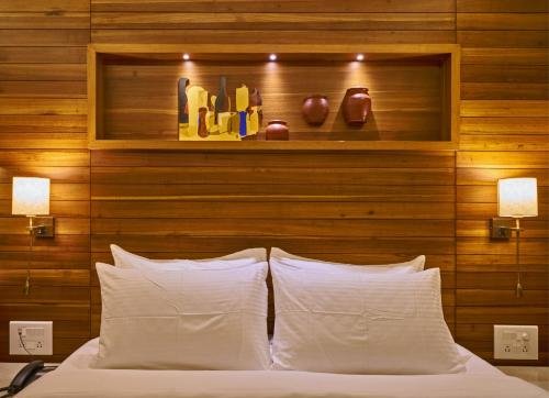 Фото Hotel Atharv