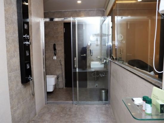 Фото The Fern Residency Parbhani