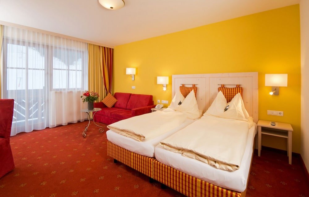 Фото Hotel Enzian