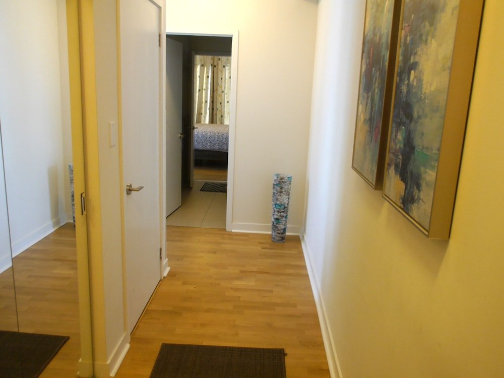 Фото Grand 2br Condo with Great Views