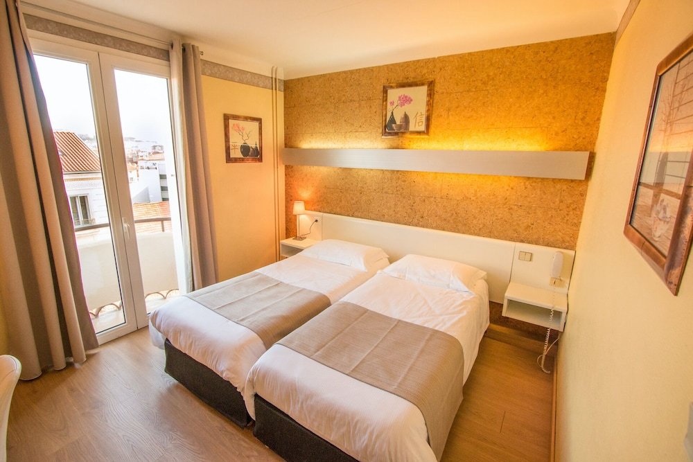 Фото Hôtel Mondial