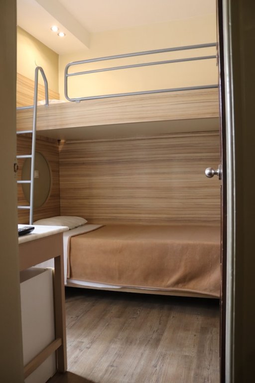 Фото Yria Hotel