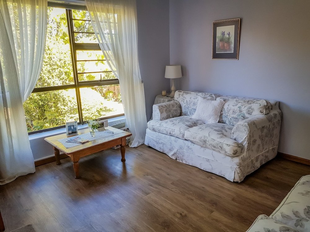 Фото Jenny's Guest House