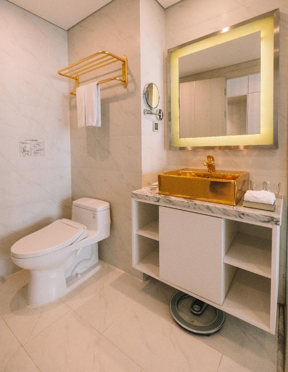 Фото Wyndham Danang Golden Bay