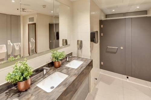 Фото Hilton Garden Inn Doncaster Racecourse