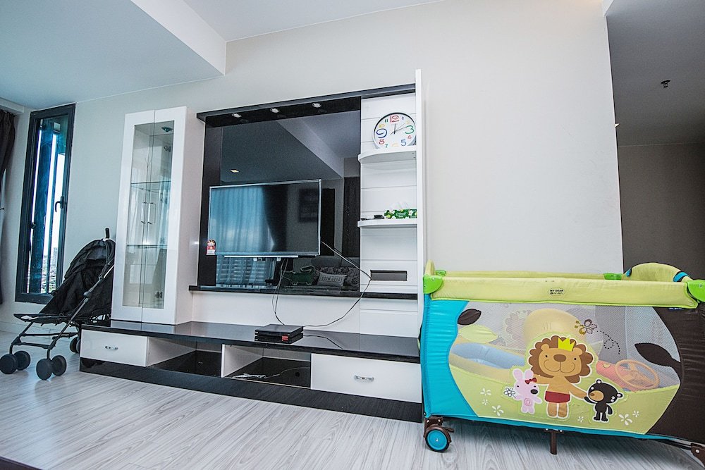 Фото Sabah Homestay at Kk Sky Suite