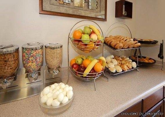 Фото Quality Inn